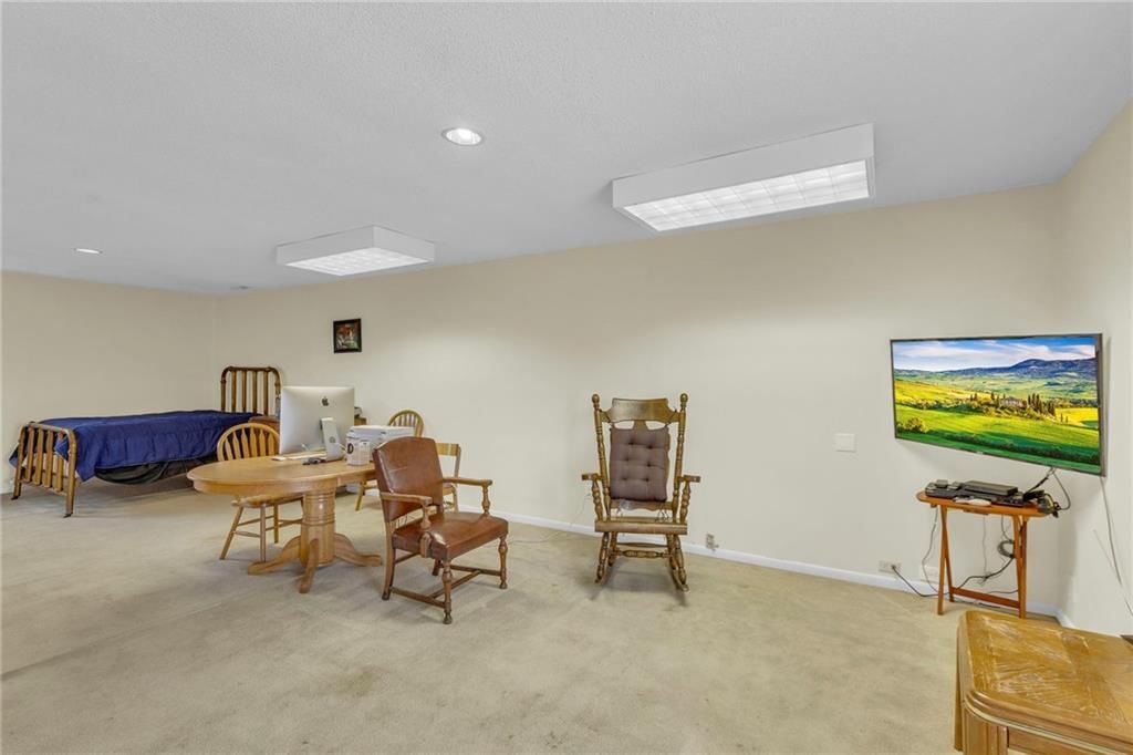 421 Overland Drive — photo 31