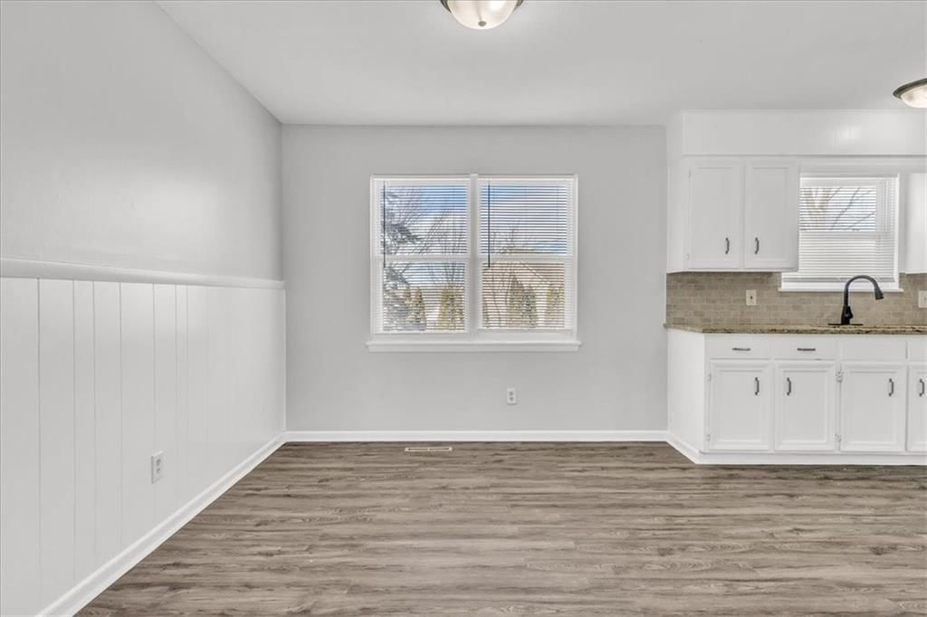 17000 York Avenue — photo 12
