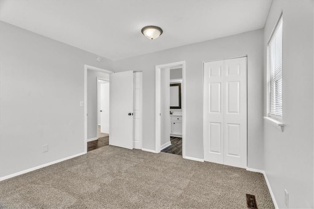 17000 York Avenue — photo 16
