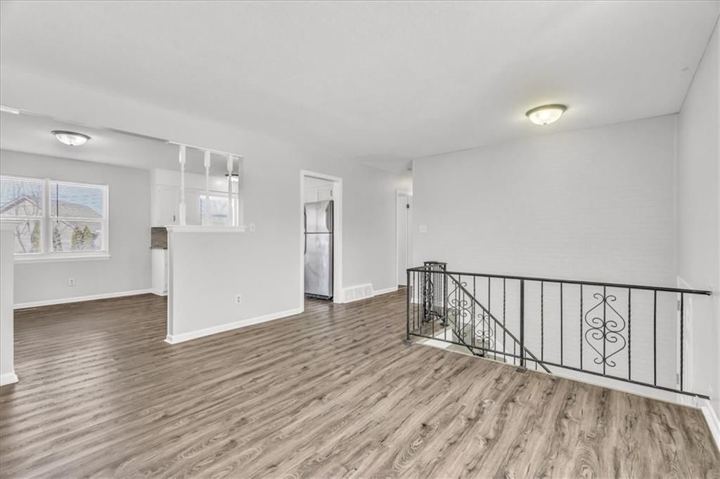 17000 York Avenue — photo 5