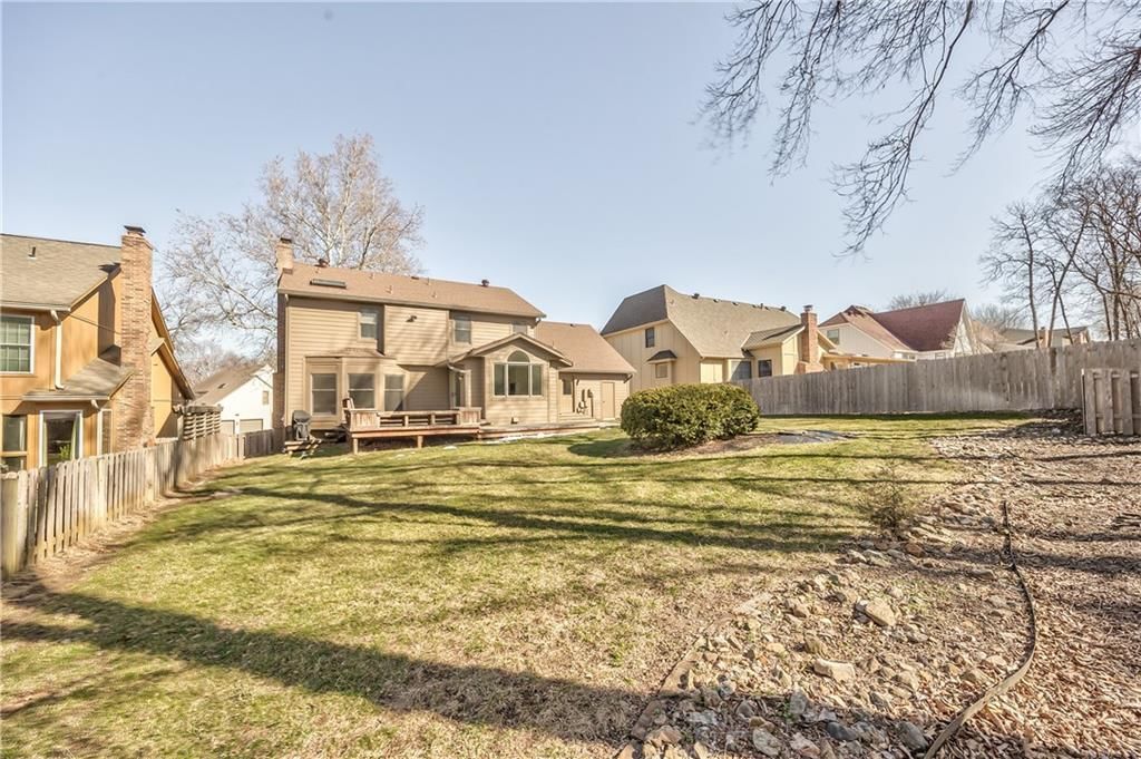 9715 W 115th Terrace — photo 34