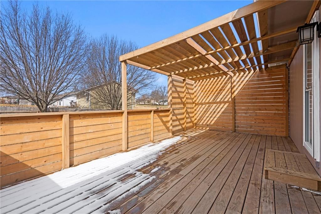 1415 Andrew Street — photo 23