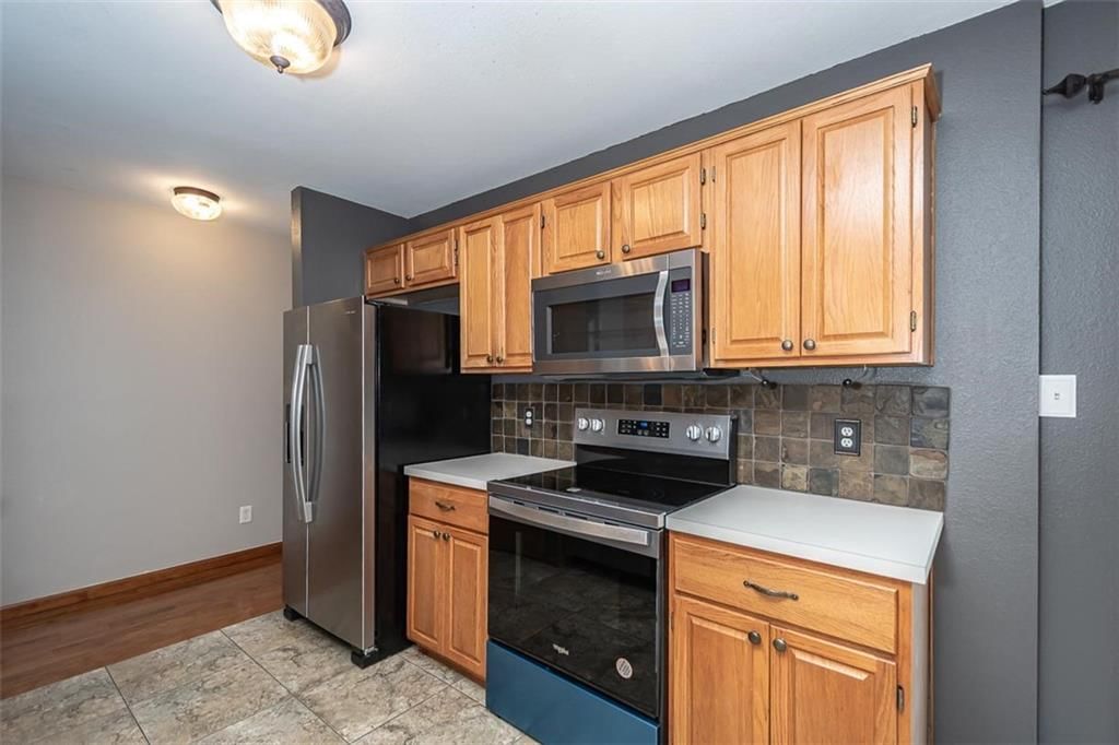 1410 Sundown Court — photo 3