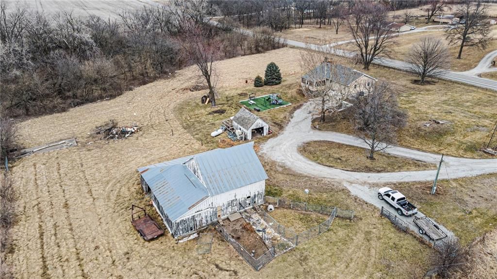 3928 SE 33 Highway — photo 31
