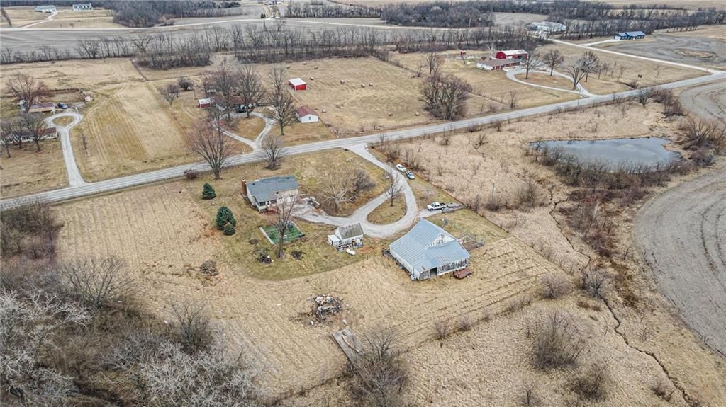 3928 SE 33 Highway — photo 32