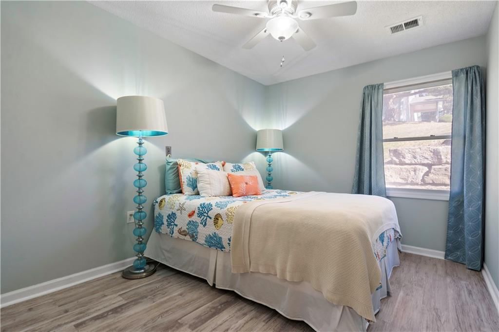703 N Somerset Terrace — photo 17