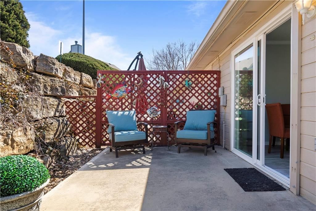 703 N Somerset Terrace — photo 19