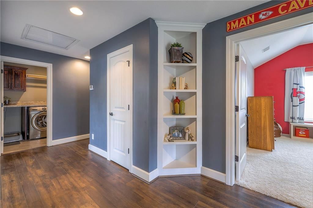 15922 W 163rd Terrace — photo 35