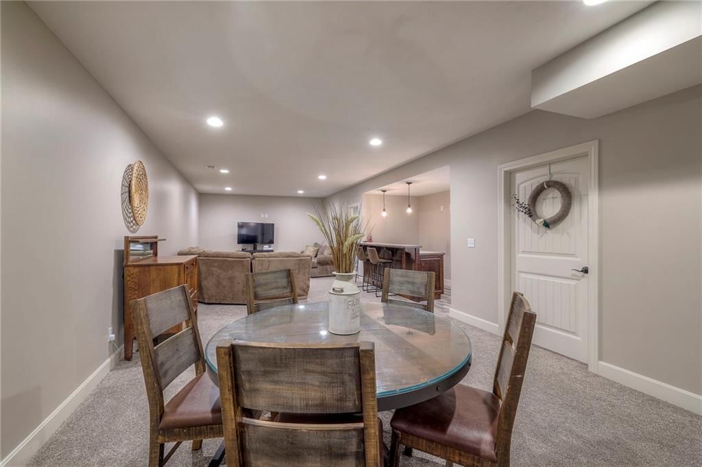 15922 W 163rd Terrace — photo 58