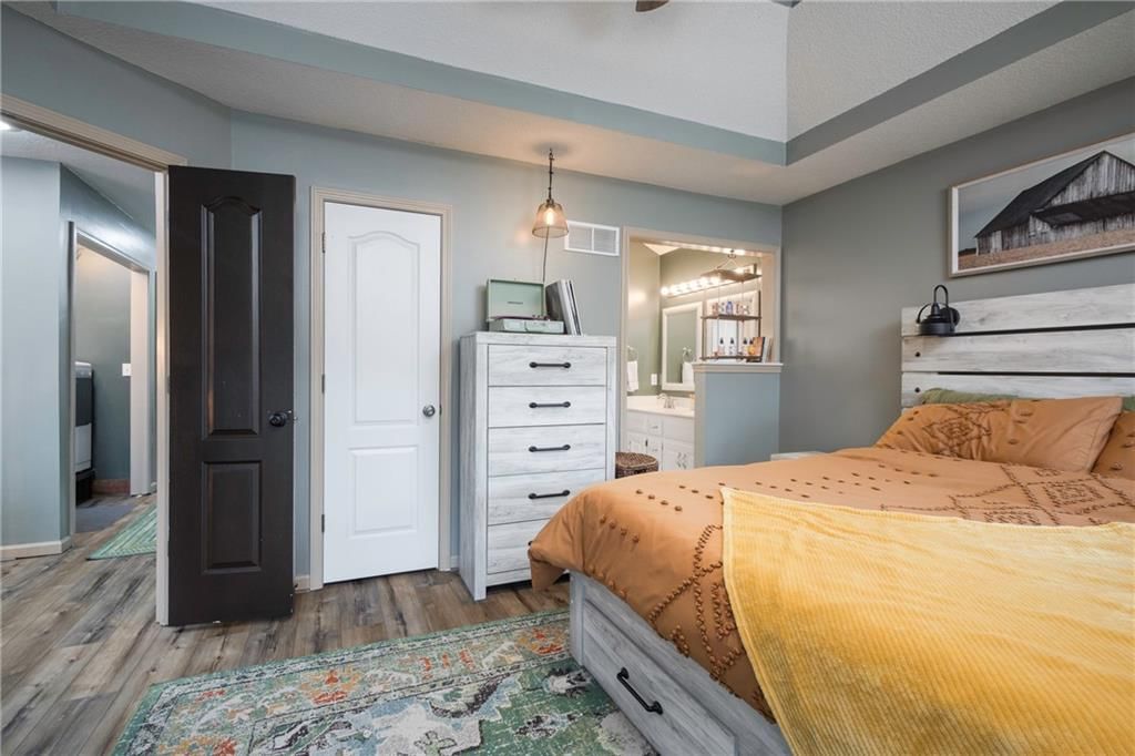 1406 Tyler Court — photo 13