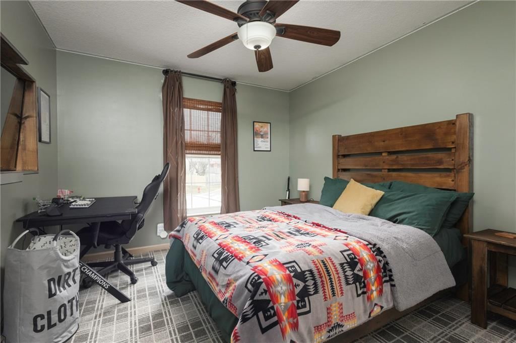 1406 Tyler Court — photo 18