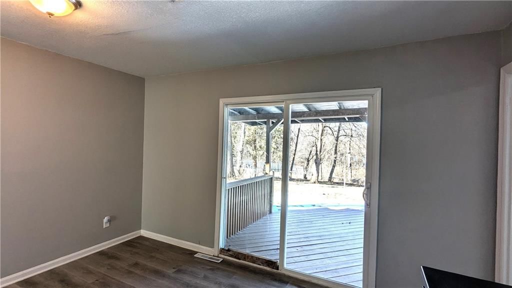 3770 Meadow Lane — photo 12