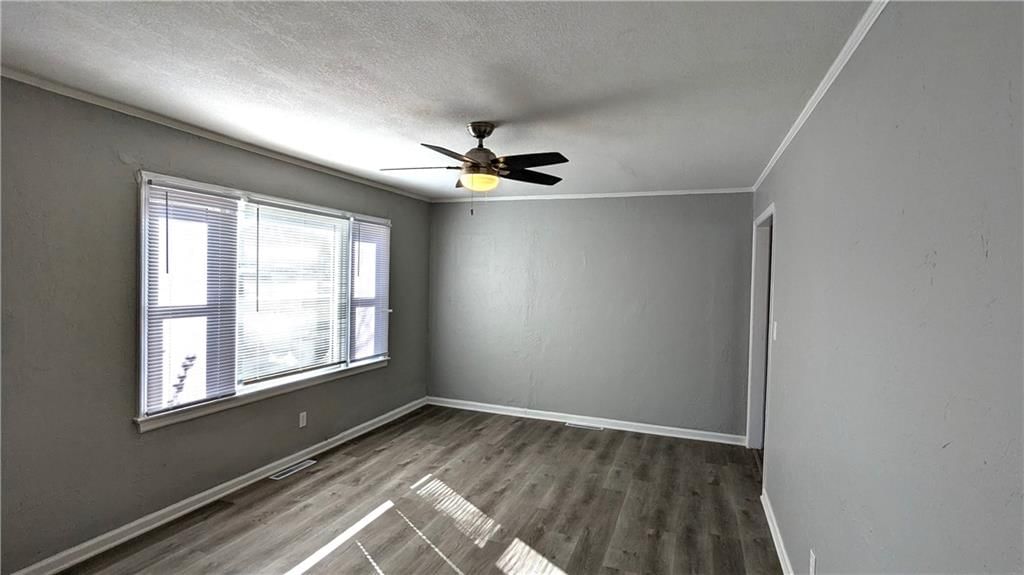 3770 Meadow Lane — photo 8