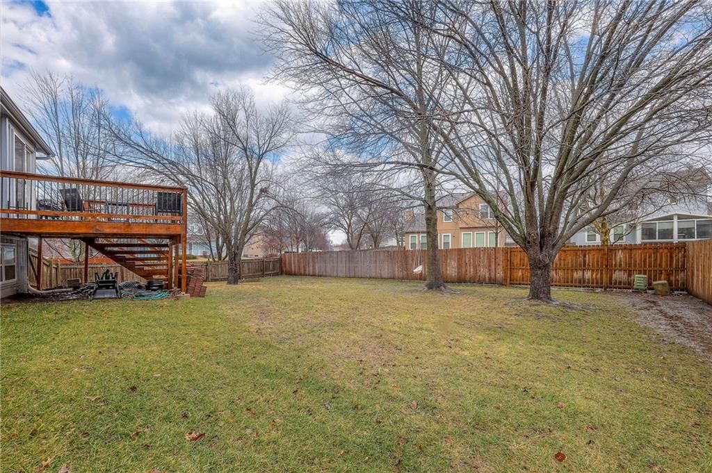 15421 S Bradley Drive — photo 33