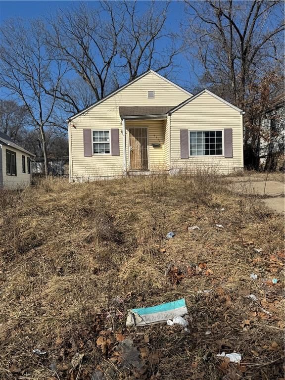 4434 Indiana Avenue — photo 2