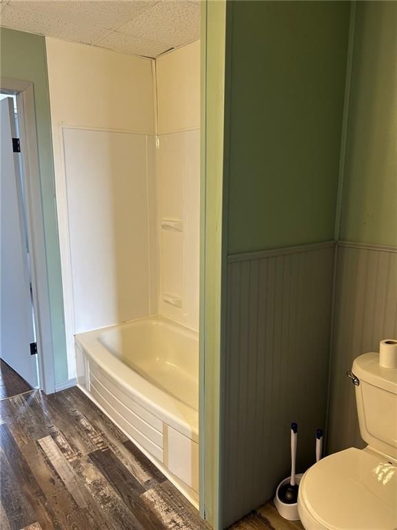 2530 Crawford Avenue — photo 12