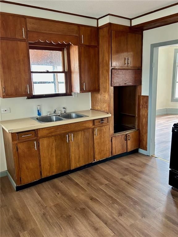 2530 Crawford Avenue — photo 14