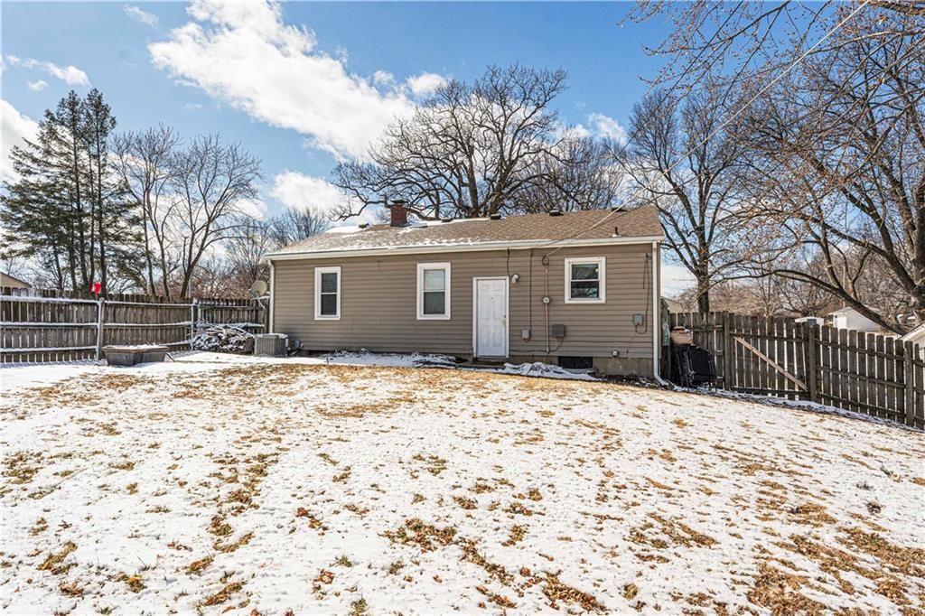 5501 N Garfield Avenue — photo 21
