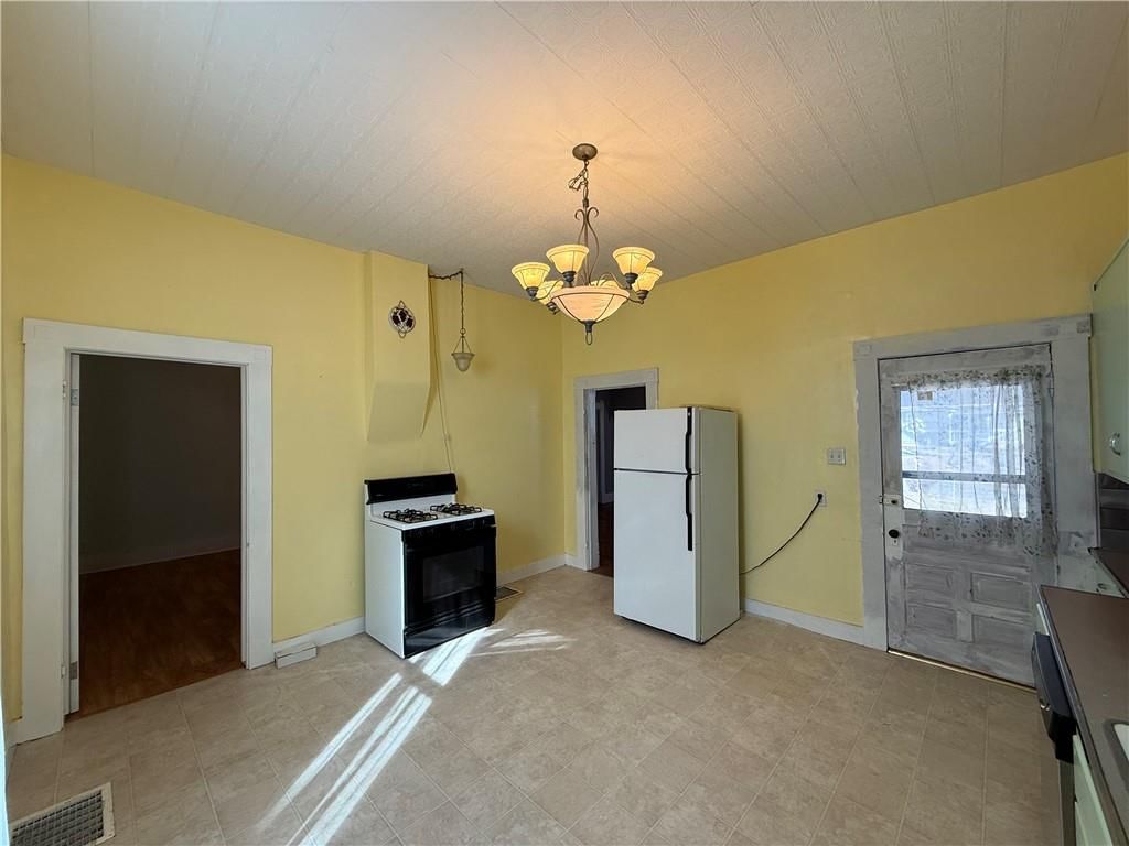 611 N 11th Street — photo 18