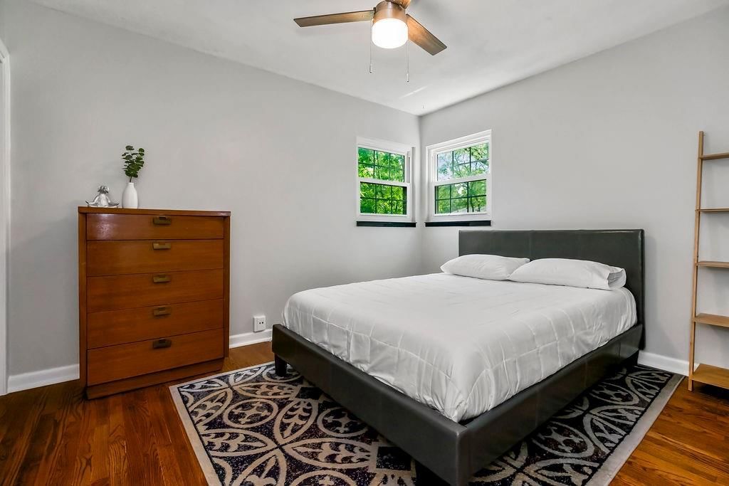 6407 W 82nd Street — photo 16