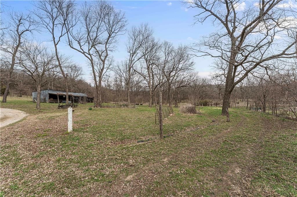 20261 Taylor Road — photo 34