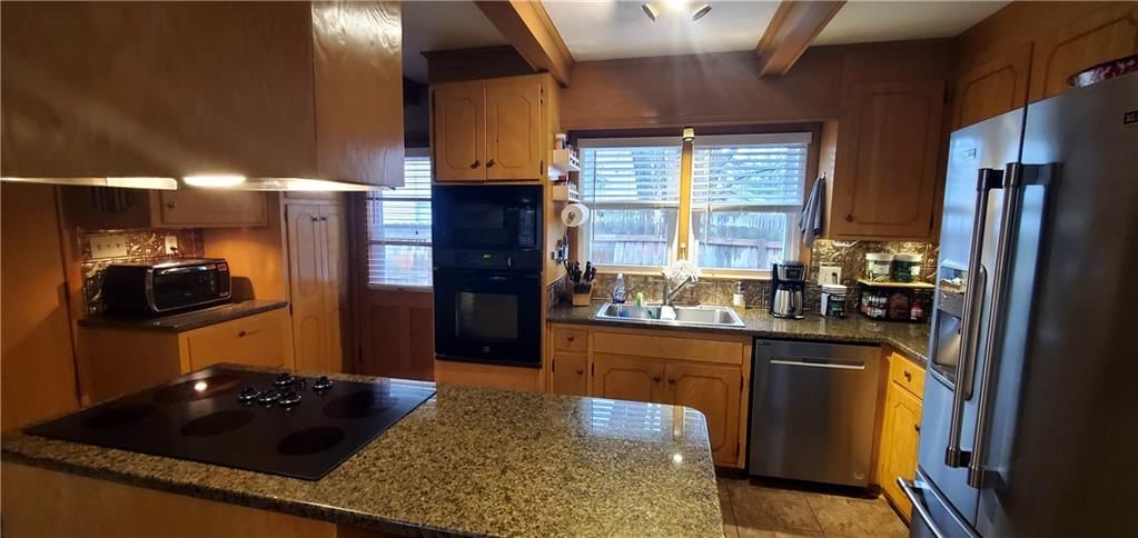 5323 McAnany Drive — photo 10
