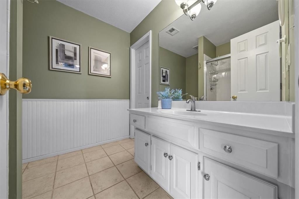 8518 Widmer Road — photo 27