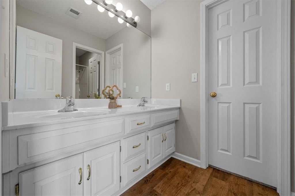 8518 Widmer Road — photo 30