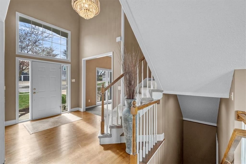 8518 Widmer Road — photo 4