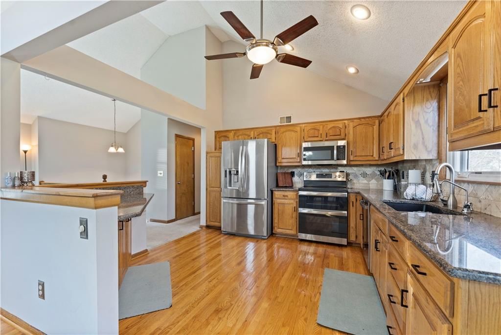 133 E Nelson Circle — photo 6