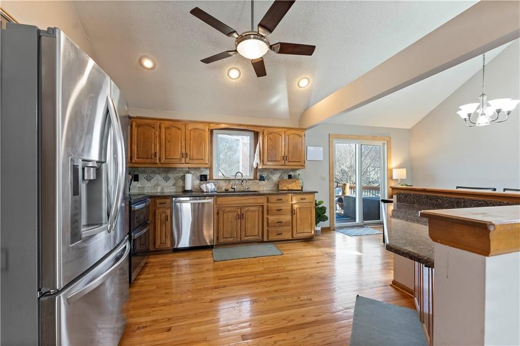 133 E Nelson Circle — photo 7