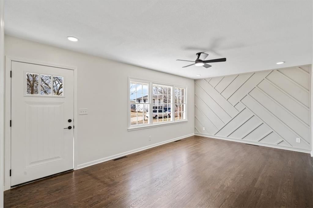 13625 Spring Street — photo 3