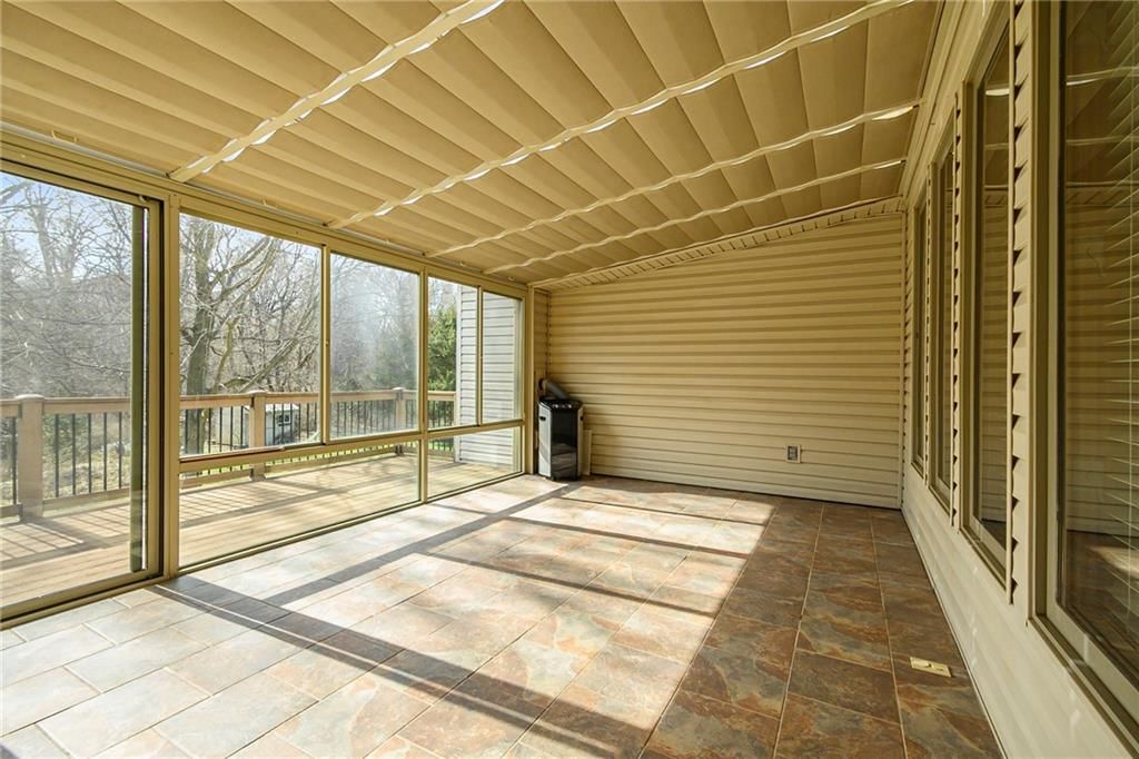 3951 Tonganoxie Road — photo 38