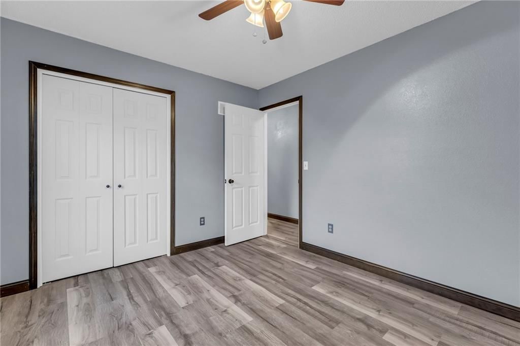 907 Jonathan Court — photo 22