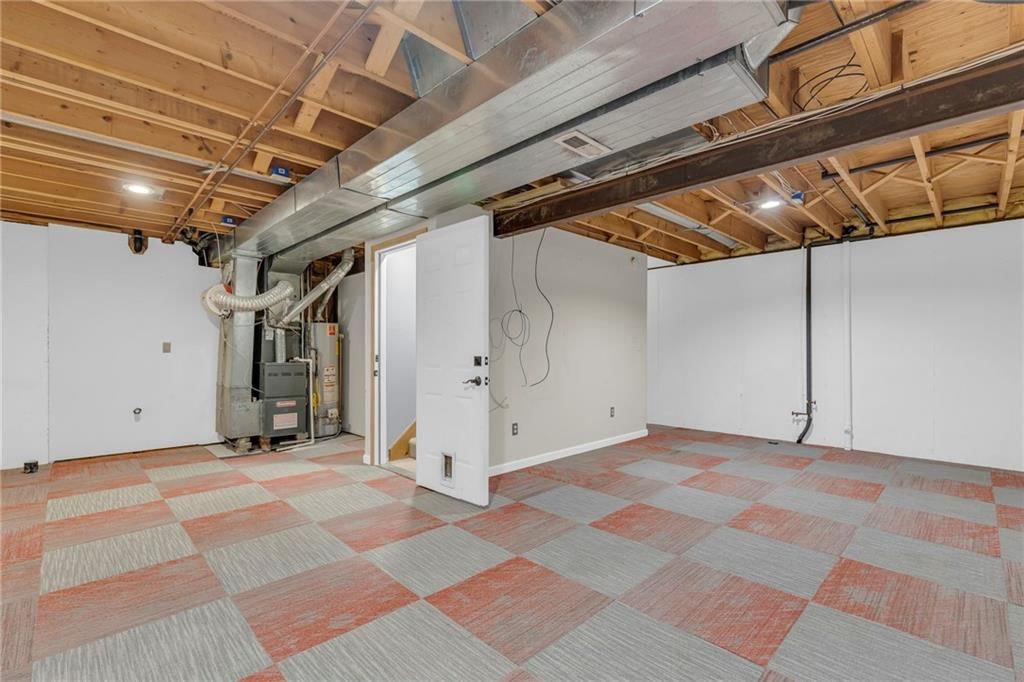 907 Jonathan Court — photo 27