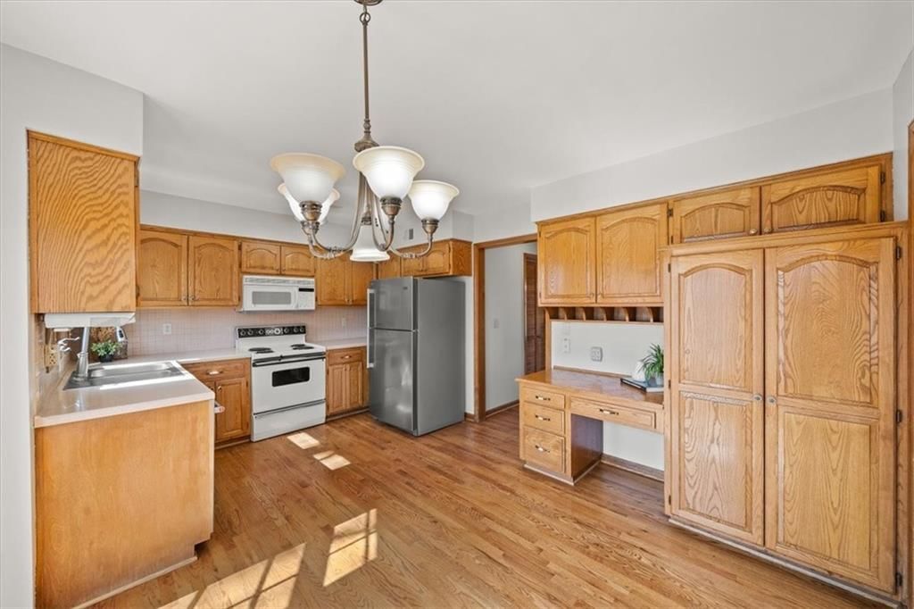 14635 W 79th Terrace — photo 17