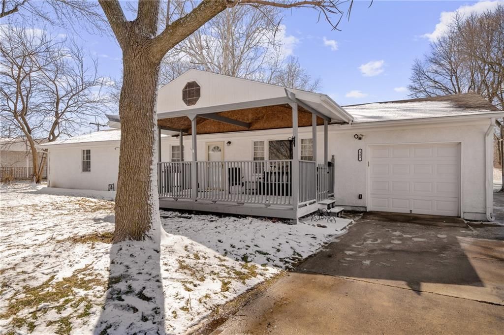 508 Lacy Lane — photo 3