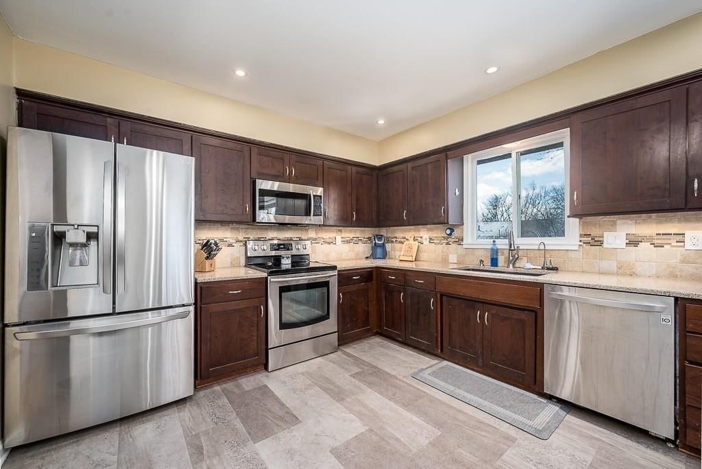 3005 Yellowstone Drive — photo 5