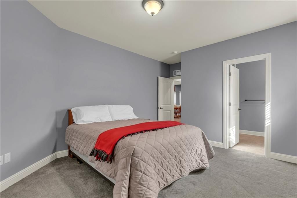 5013 Longview Street — photo 33