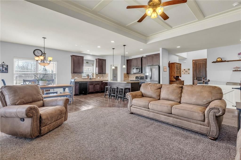 5013 Longview Street — photo 8