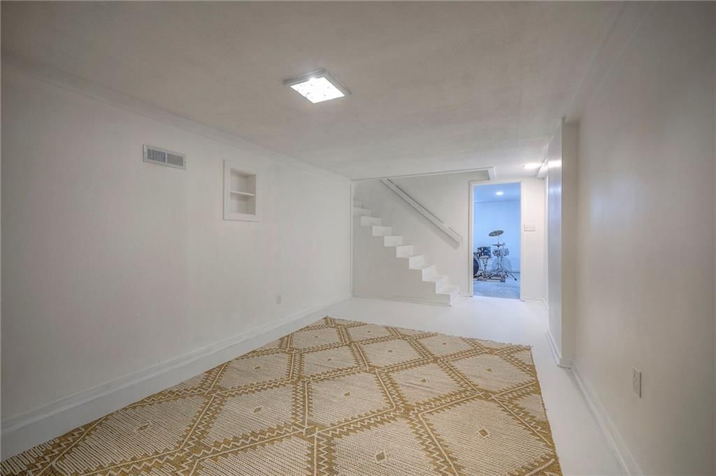 8109 Monrovia Street — photo 23