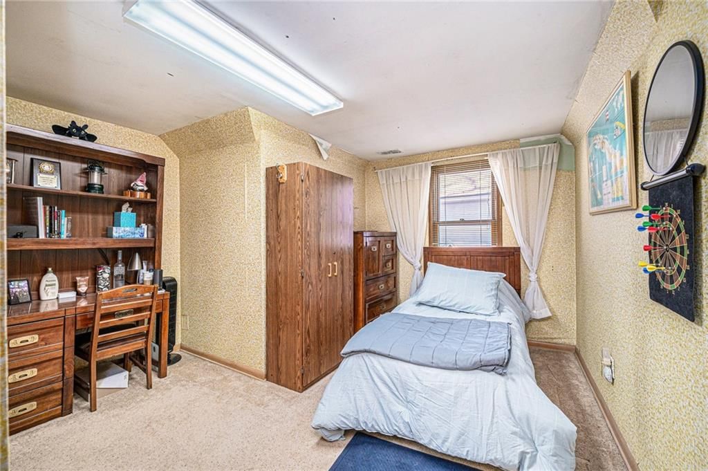 1818 Grandview Boulevard — photo 17