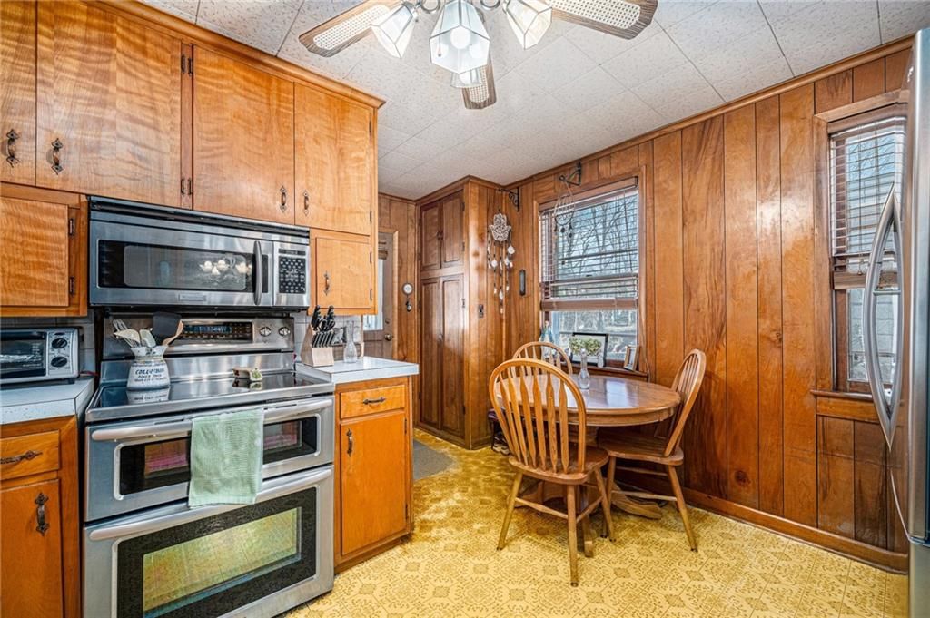 1818 Grandview Boulevard — photo 9