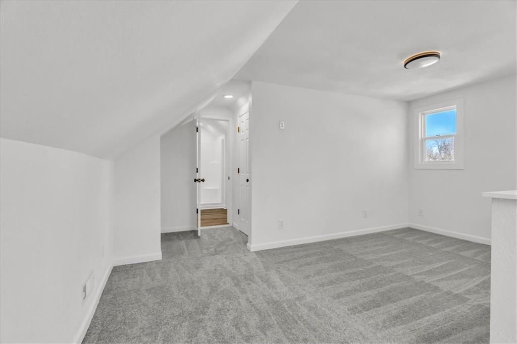 3407 S Sterling Avenue S — photo 16