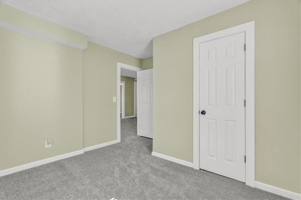3407 S Sterling Avenue S — photo 10