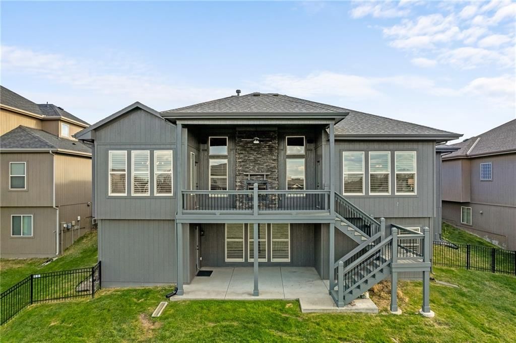 21028 W 108TH Terrace — photo 48