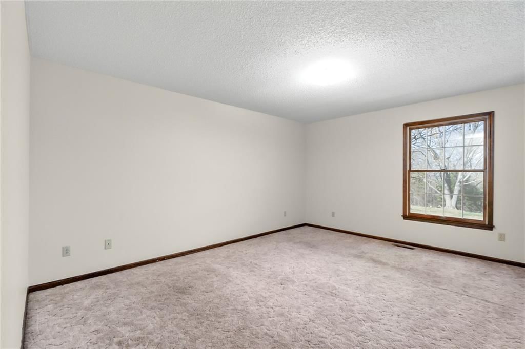 1470 E 660th Road — photo 20