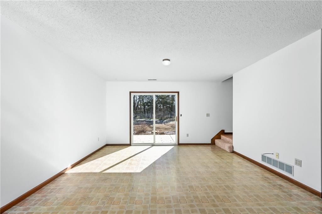 1470 E 660th Road — photo 33