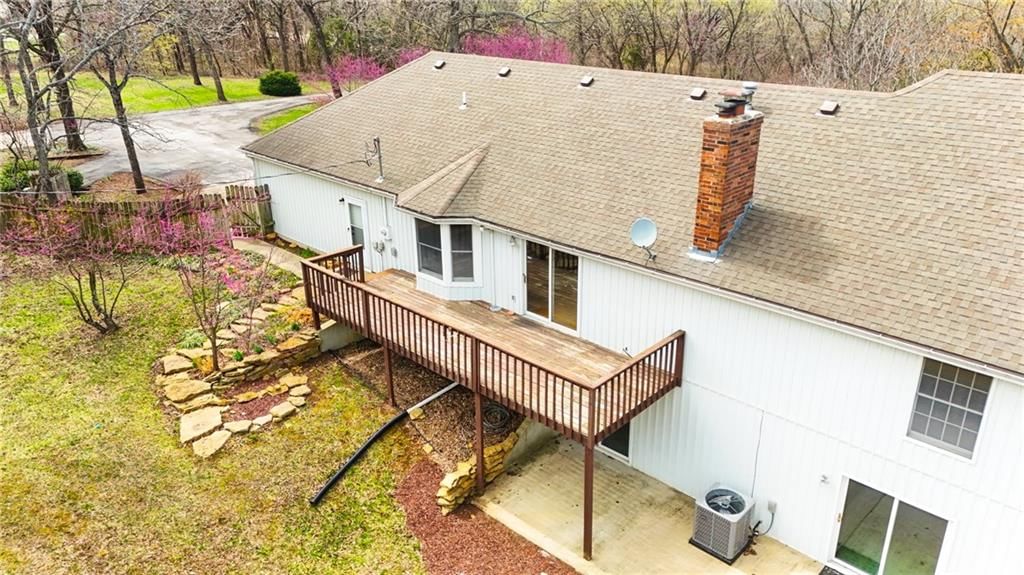 1470 E 660th Road — photo 48