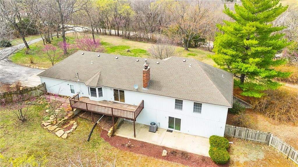 1470 E 660th Road — photo 49